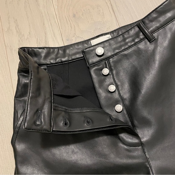 Wilfred Modern Cargo Pant - Picture 13 of 16